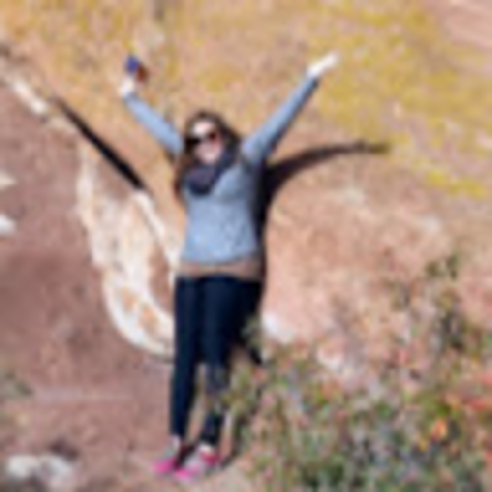 Meet your Posher, Jade